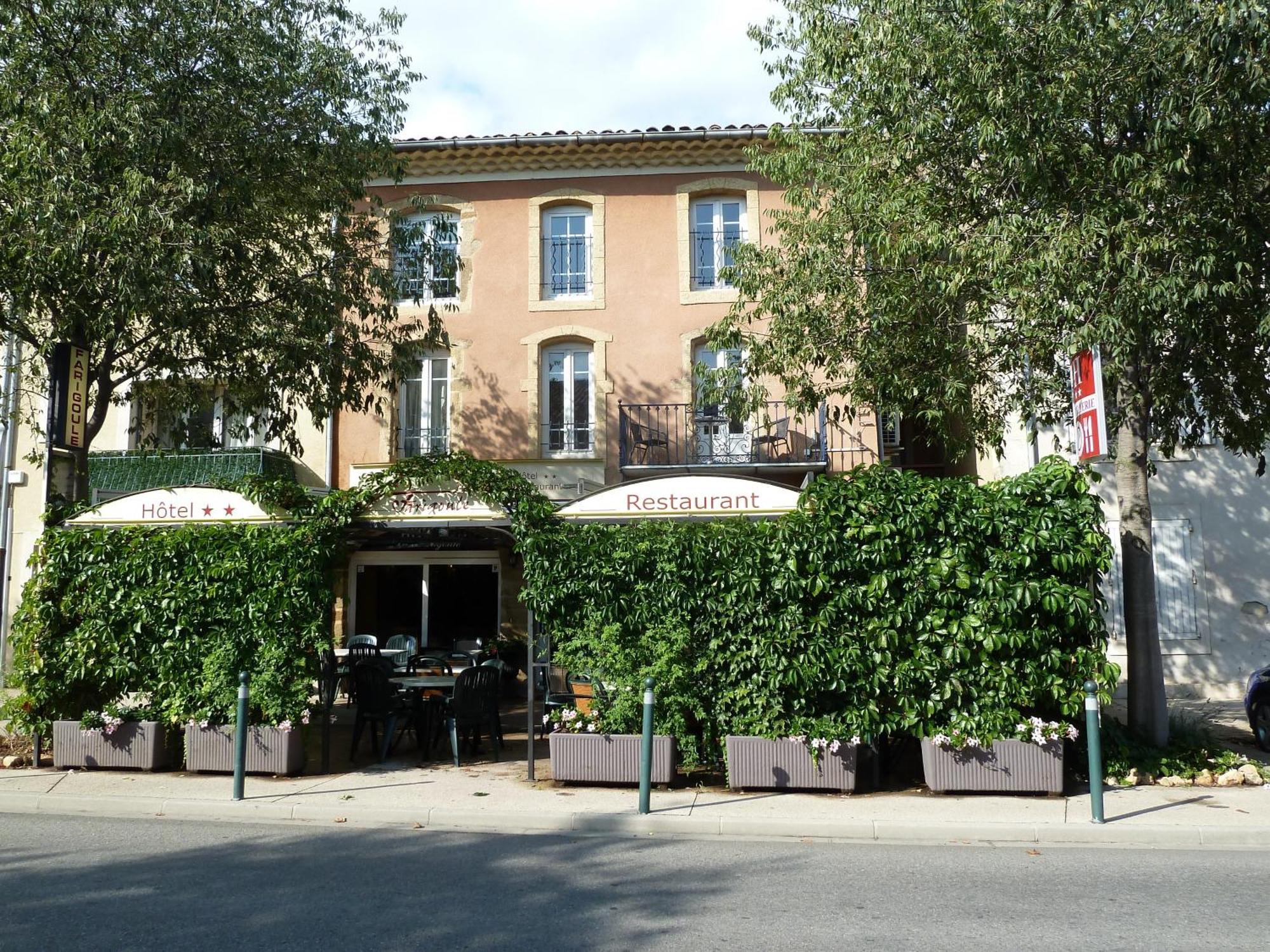 Logis Hotel Restaurant La Farigoule Sainte-Cécile-les-Vignes Dış mekan fotoğraf